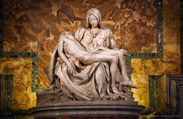 Pietà vaticana di Michelangelo