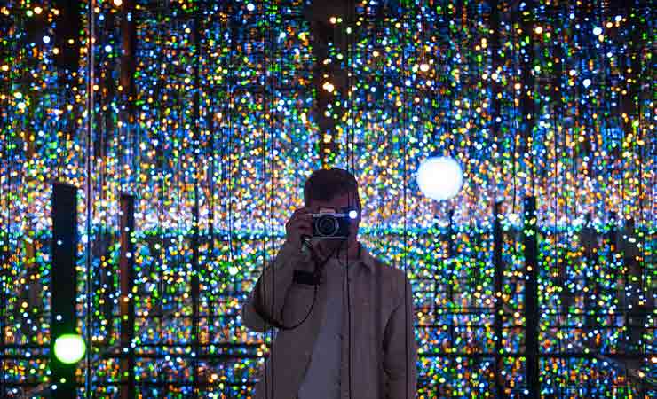 infinity room kusama